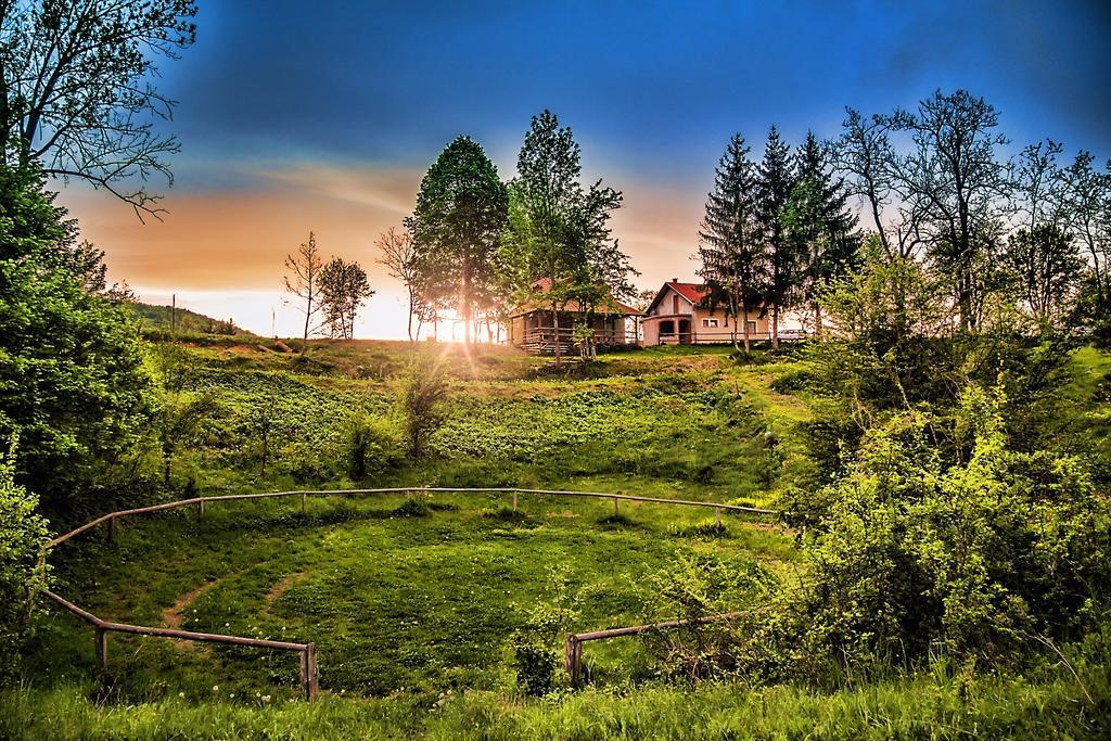 Apartments Fairy Land Раковица Экстерьер фото